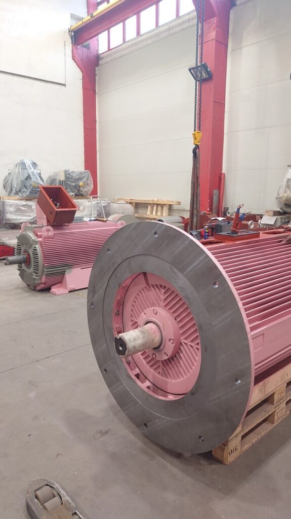 Vertikaler Mittelspannungsmotor H17R-450-6 800kW für vrtikale Pumpe