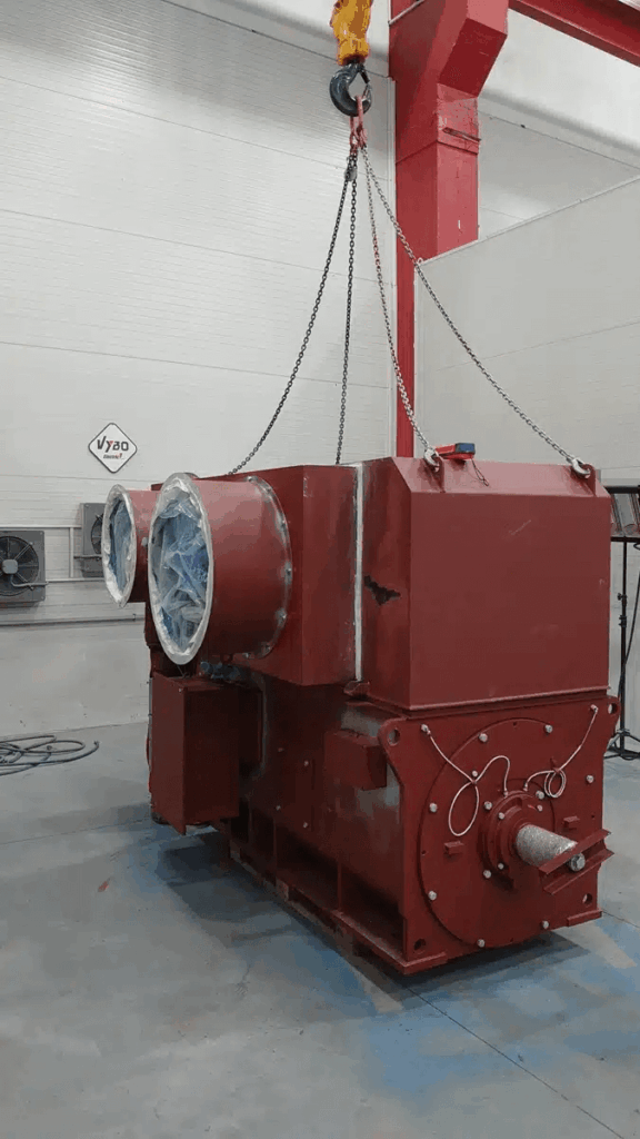Elektromotor mit Kühlung IC616 seitlich H27R-400-04 500kW für Grubenförderanlage